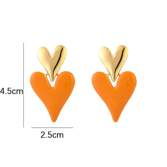 LOVE oorbellen met hart oranje