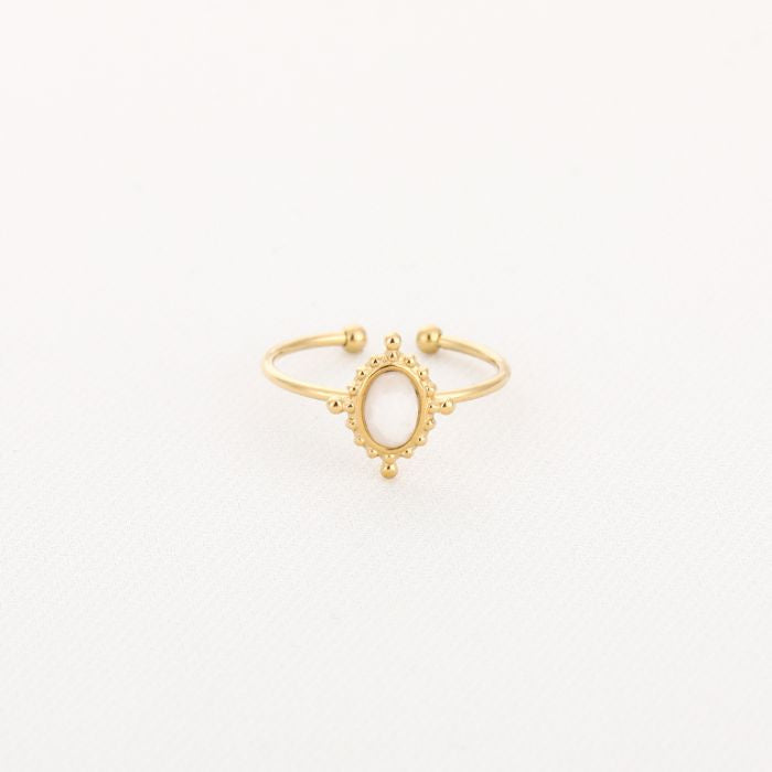 Ring met natuursteen wit